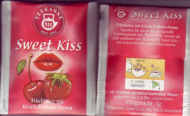 7 Sweet kiss
